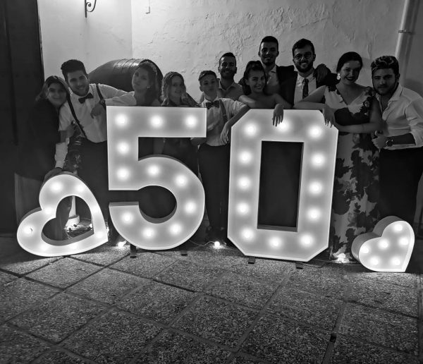 Pack Lo que tú nos pidas letras luminosas 50