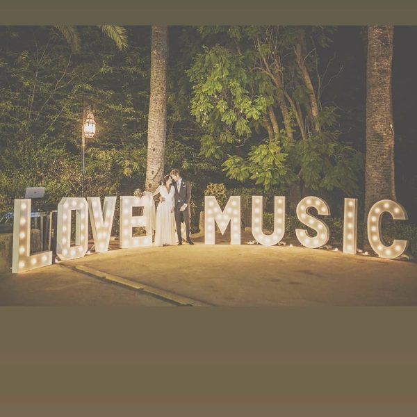 Letras Luminosas Huelva LOVE MUSIC