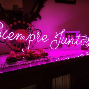 SIEMPRE JUNTOS alquiler neones luminosa eventos