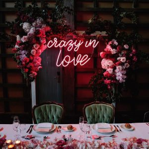 crazy in love alquiler neones luminosa eventos