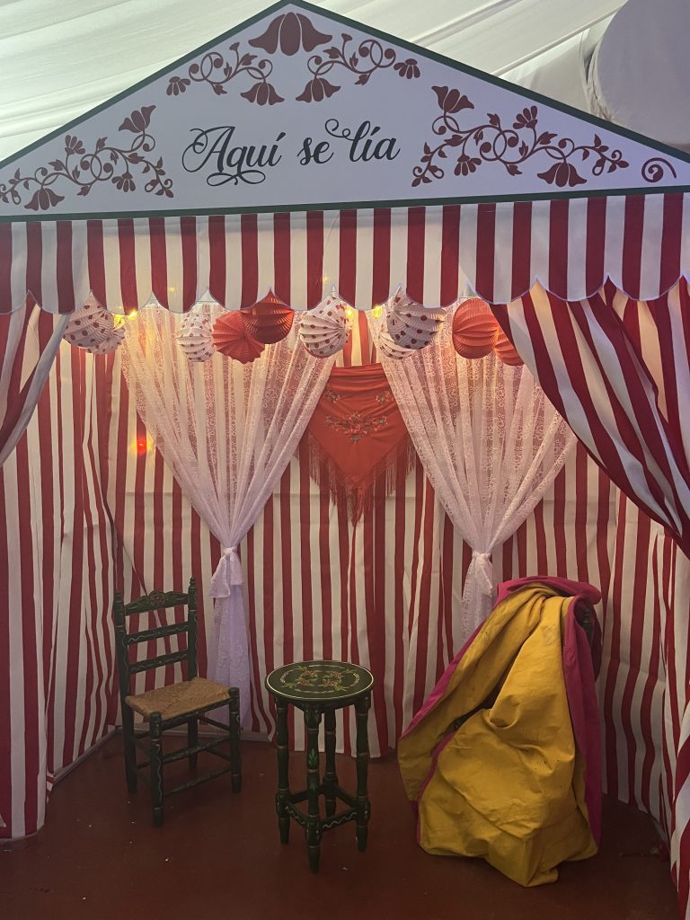 PHOTOCALL CASETA FERIA ABRIL DE SEVILLA 7 IMG 3422