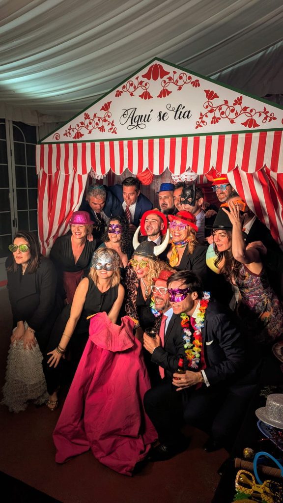 PHOTOCALL CASETA FERIA ABRIL DE SEVILLA 6 b38f63fb 1850 4af0 90ef 0c5e86175be7